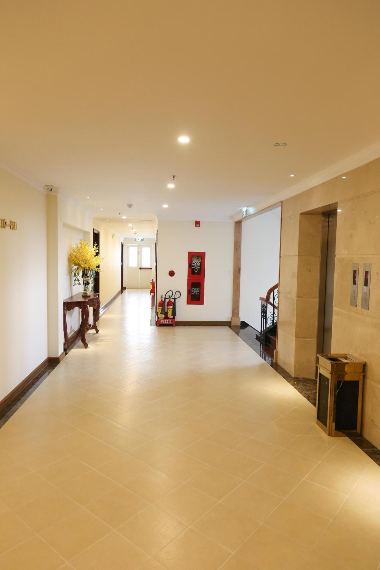 Iris Dalat Hotel Exterior photo